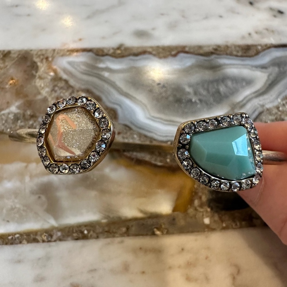 3067 Chic Gold Tone and Turquoise Colored Women's Bracelet
